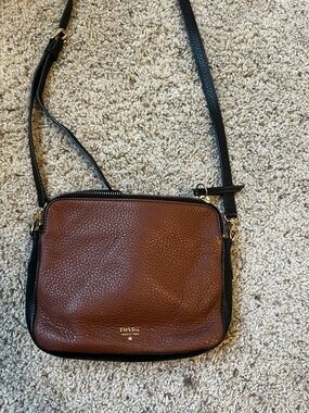 Fossil Brown and Black Pebbled Leather Crossbody Bag